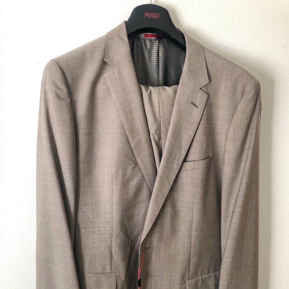 Men's HUGO BOSS suit set